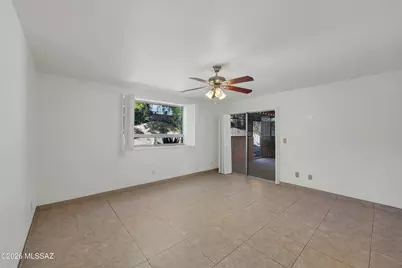 5521 N Arroyo Grande Drive, Tucson, AZ 85718 - Photo 24