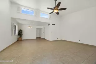 5521 N Arroyo Grande Dr, Tucson, AZ 85718 - Photo 8