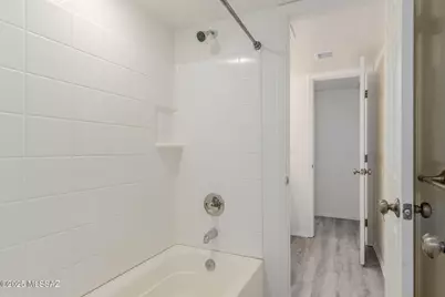 1620 N Wilmot Road #UNIT E147, Tucson, AZ 85712 - Photo 18