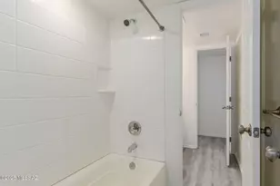 1620 N Wilmot Rd, Tucson, AZ 85712 - Photo 18