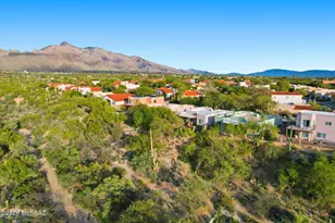 6449 N Shadow Bluff Dr, Tucson, AZ 85704 - Photo 34
