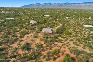 11720 E Twin Hills Trl, Tucson, AZ 85748 - Photo 34