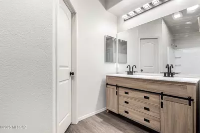 2488 W Chris Oliver Way, Tucson, AZ 85705 - Photo 10