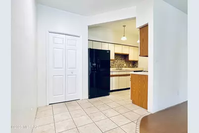 5500 N Valley View Road #129, Tucson, AZ 85718 - Photo 2