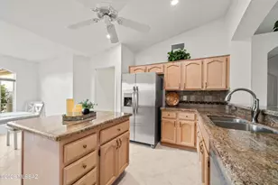 65815 E Desert Sands Dr, Tucson, AZ 85739 - Photo 14