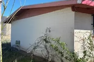 731 E Valle De Las Rosas, Green Valley, AZ 85614 - Photo 8