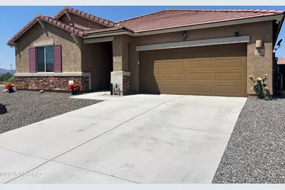 3772 W Desert Totem Lane, Tucson, AZ 85742 - Photo 2