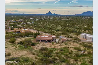30895 E Goodman Ranch Road, Marana, AZ 85658 - Photo 36