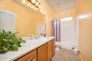 30895 E Goodman Ranch Rd, Marana, AZ 85658 - Photo 18