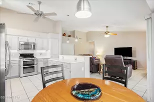 1891 N Via Carrizal, Green Valley, AZ 85614 - Photo 14