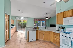 8055 W Cottonwood Wash Wy, Tucson, AZ 85743 - Photo 12