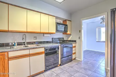3046 S Cole Circle, Tucson, AZ 85713 - Photo 12