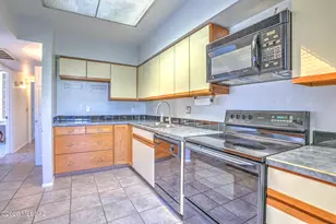 3046 S Cole Cir, Tucson, AZ 85713 - Photo 10