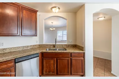 5295 E Agave Vista Drive, Tucson, AZ 85756 - Photo 6