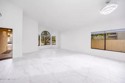 12461 N Granville Canyon Way, Oro Valley, AZ 85755 - Photo 4