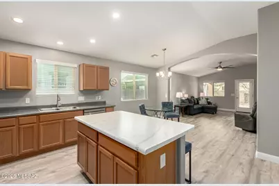 8784 W Saguaro Moon Road, Marana, AZ 85653 - Photo 6