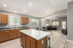 8784 W Saguaro Moon Rd, Marana, AZ 85653 - Photo 6