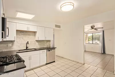 4962 S Highland Drive, Tucson, AZ 85706 - Photo 8