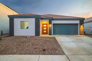 12455 W Gini Ln, Marana, AZ 85653 - Photo 2