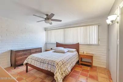 2435 N Bahana Drive, Tucson, AZ 85715 - Photo 12