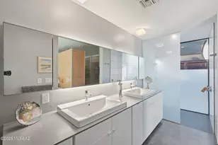 1117 E Adelaide Dr, Tucson, AZ 85719 - Photo 30