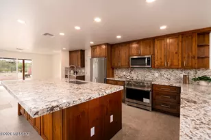 11000 E Roger Rd, Tucson, AZ 85749 - Photo 24