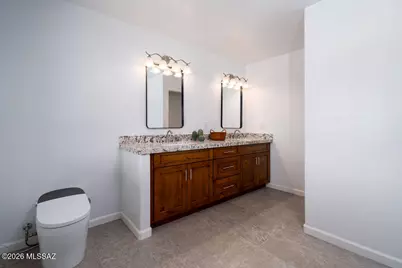 11000 E Roger Road, Tucson, AZ 85749 - Photo 14