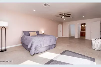 11000 E Roger Road, Tucson, AZ 85749 - Photo 32