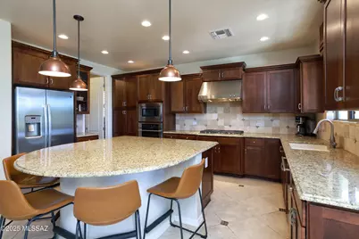 12269 N Whistling Wind Avenue, Marana, AZ 85658 - Photo 16