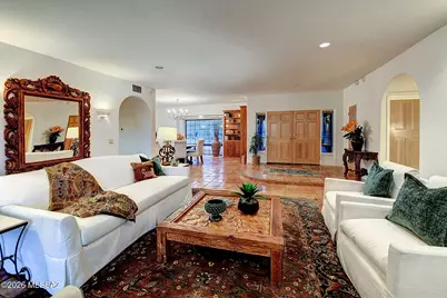 6380 N Valley View Road, Tucson, AZ 85718 - Photo 6