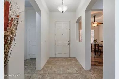12270 N Golden Mirror Drive, Marana, AZ 85658 - Photo 8