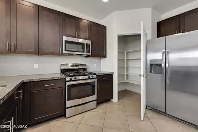 2843 N Silkie Place, Tucson, AZ 85719 - Photo 16