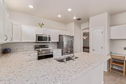 3231 W Northern Cross Trail, Tucson, AZ 85742 - Photo 10