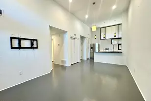 7620 E Callisto Cir, Tucson, AZ 85715 - Photo 2