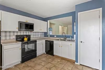 5164 E Desert Straw Lane, Tucson, AZ 85756 - Photo 10