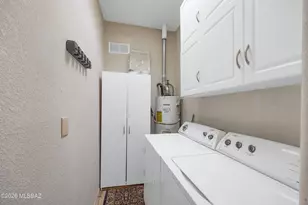 1728 W Dalehaven Cir, Tucson, AZ 85704 - Photo 18