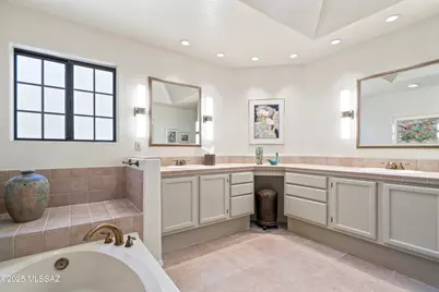5530 E Miles Circle, Tucson, AZ 85712 - Photo 20