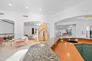 4141 N West Fernhill Circle, Tucson, AZ 85750 - Photo 12