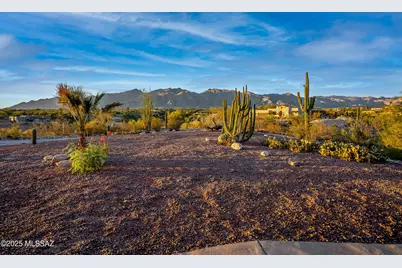 5240 E River House Road, Tucson, AZ 85718 - Photo 8