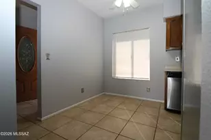 7649 E Bellevue St, Tucson, AZ 85715 - Photo 6