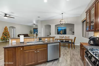 13561 E Aviara Place, Vail, AZ 85641 - Photo 14
