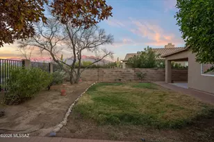 2572 W Bluffs Peak Ct, Tucson, AZ 85742 - Photo 36