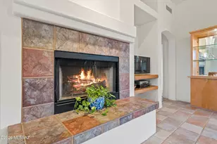 2572 W Bluffs Peak Ct, Tucson, AZ 85742 - Photo 10