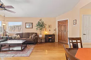 4769 W Lessing Ln, Tucson, AZ 85742 - Photo 4