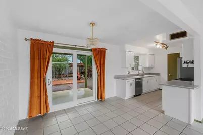 414 N Banff Avenue, Tucson, AZ 85748 - Photo 6