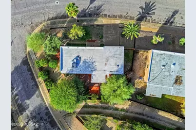414 N Banff Avenue, Tucson, AZ 85748 - Photo 2