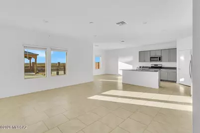 11172 S Weismann Dr, Vail, AZ 85641 - Photo 6