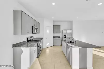 11172 S Weismann Dr, Vail, AZ 85641 - Photo 6