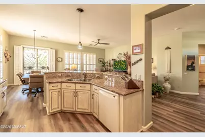 13094 N Rivercane Loop, Marana, AZ 85658 - Photo 10