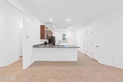 7880 S Ivy Hollow Avenue, Tucson, AZ 85757 - Photo 6